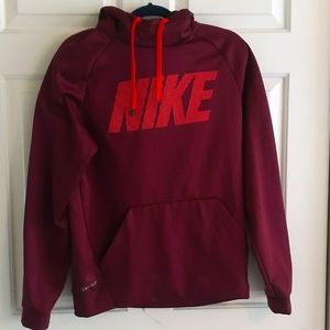 Nike dri-fit maroon hooded sweatshirt NWT small
